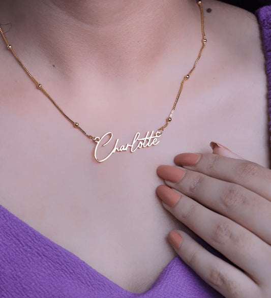 Fustian Style Name Necklace