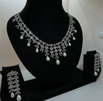 Austrian Crystal Necklace Set