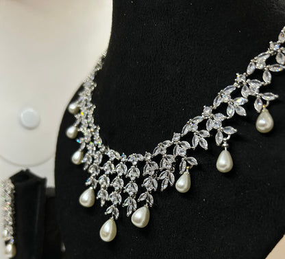 Austrian Crystal Necklace Set