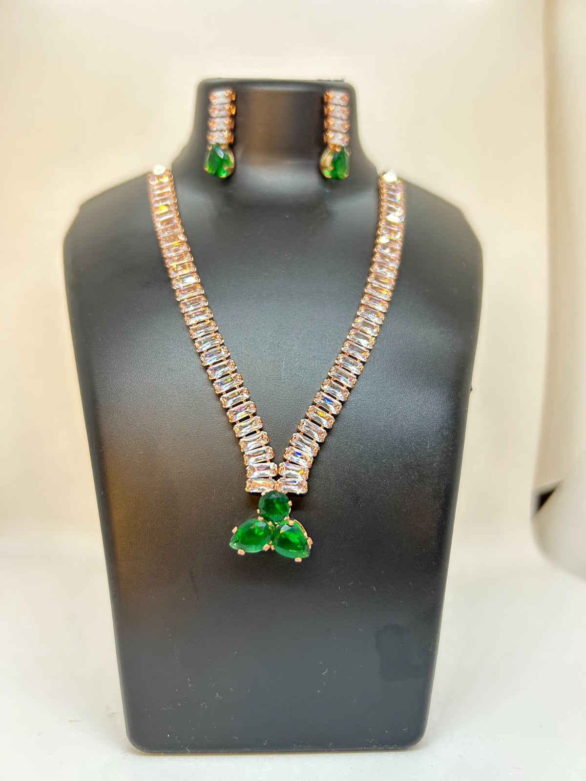 Emerald Enchantment Necklace