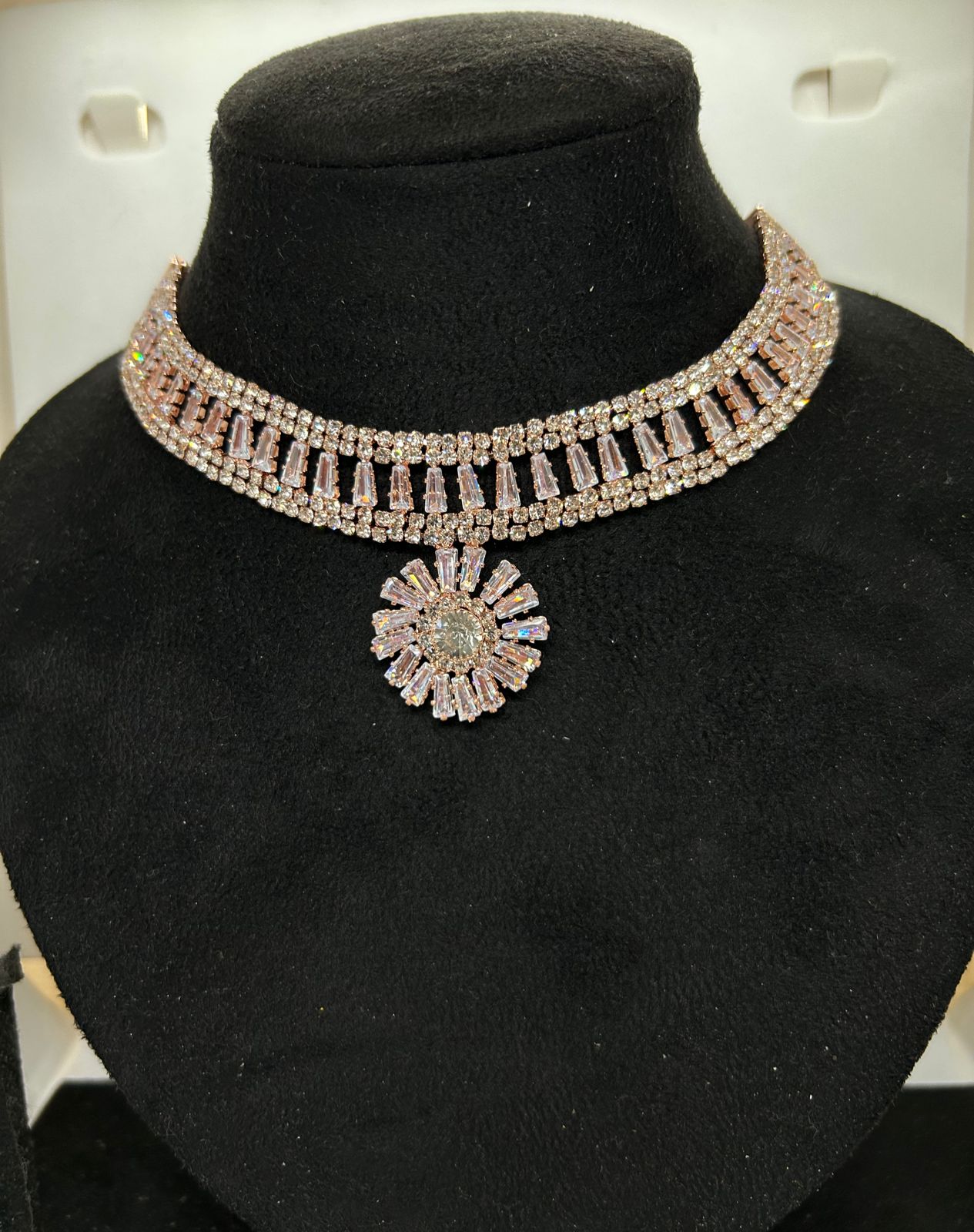 Rosy Bloom Necklace