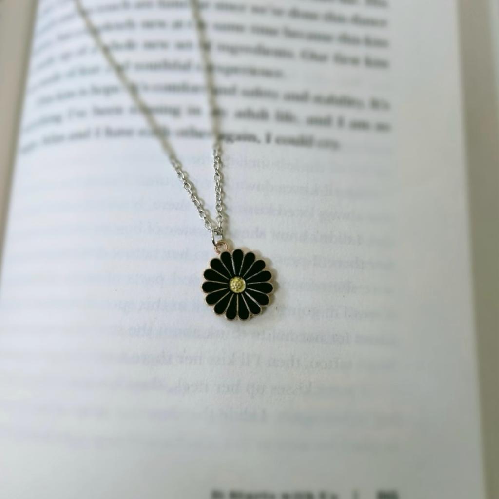 Black Daisy Charm Necklace