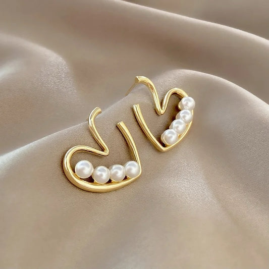 Pearl Heart Hoop Earrings