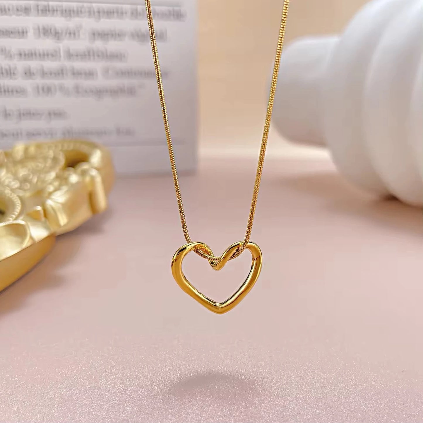 Heart-Shaped 18K Gold Plated Hollow Pendant Necklace