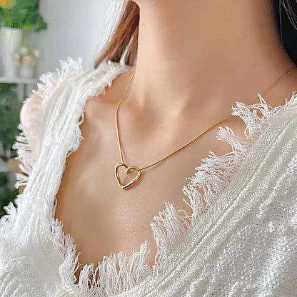 Heart-Shaped 18K Gold Plated Hollow Pendant Necklace