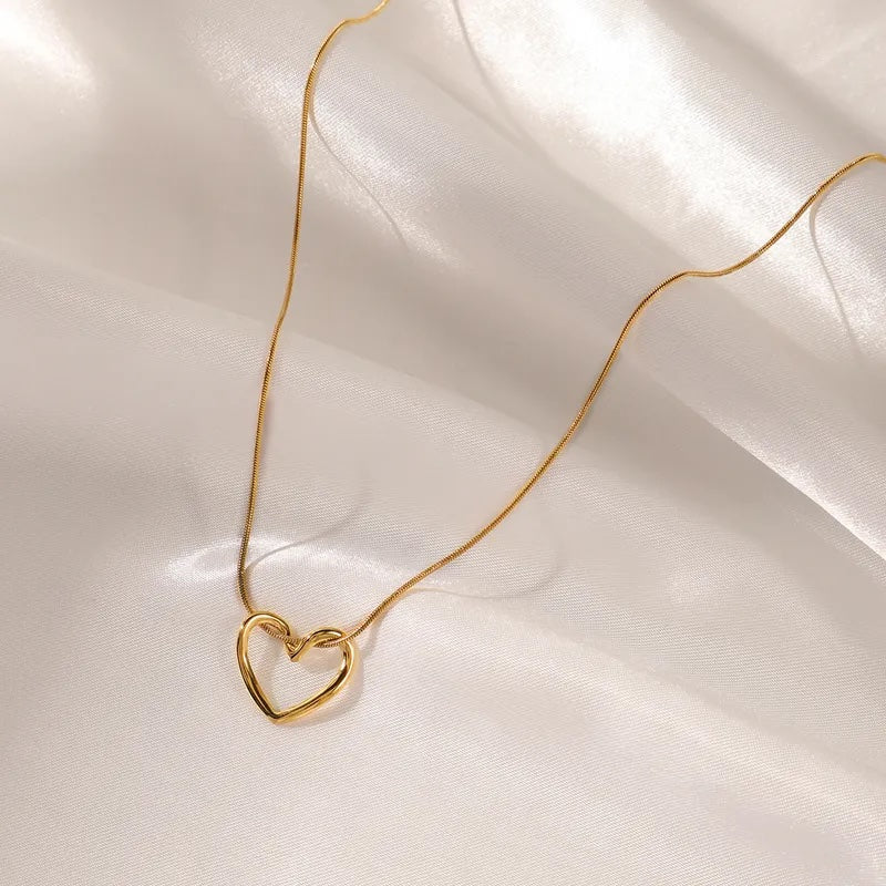 Heart-Shaped 18K Gold Plated Hollow Pendant Necklace