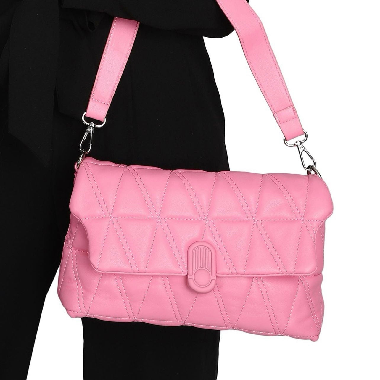 Quilted Chic Crossbody Bag